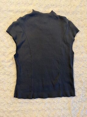 H&M Black Cap-Sleeve Ribbed Top